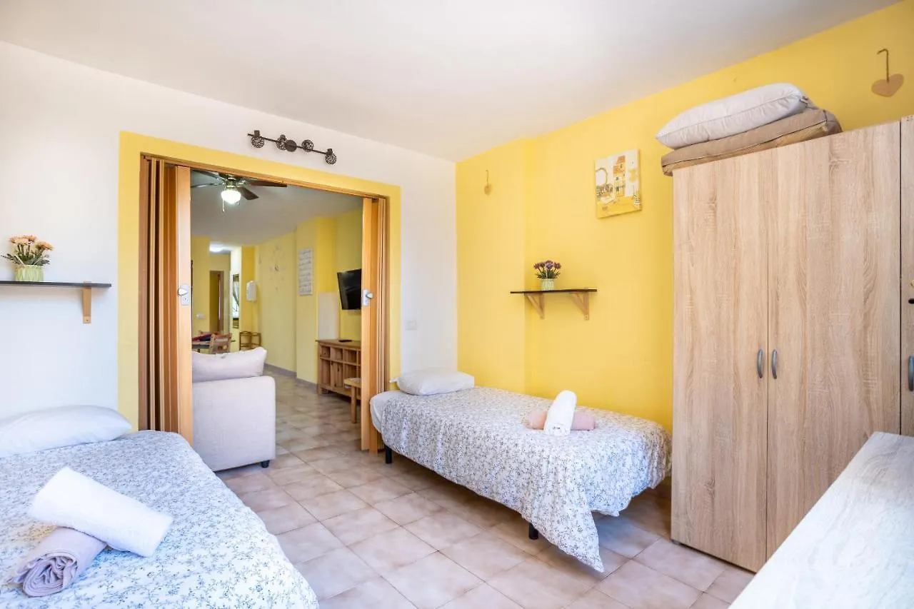 Apartamento Feel like home Flat Los Cristianos by LoveTenerife España
